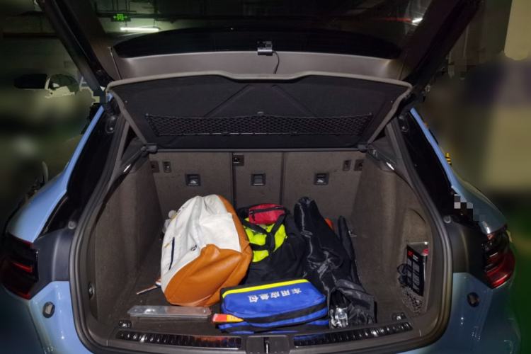 Used Porsche Macan 2017 Macan 2.0T Trunk