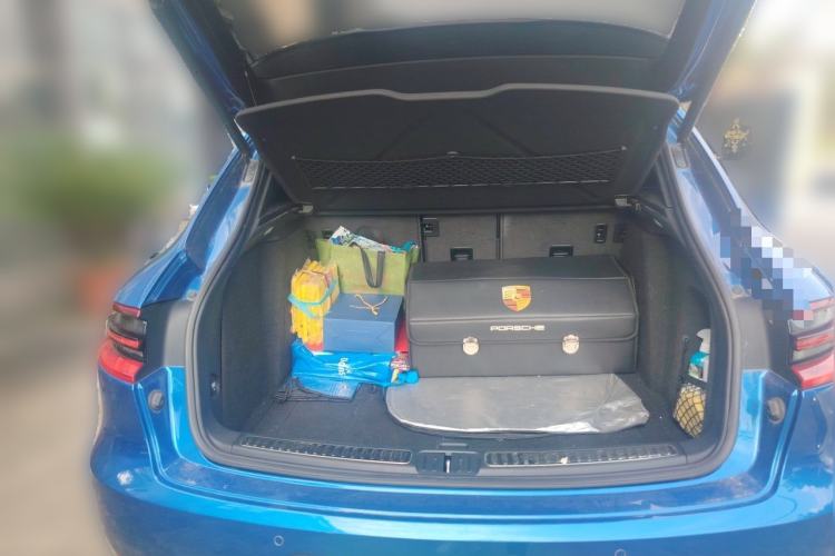 Used Porsche Macan 2017 Macan 2.0T Trunk