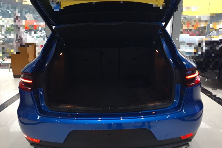 Used Porsche Macan 2017 Macan 2.0T Trunk