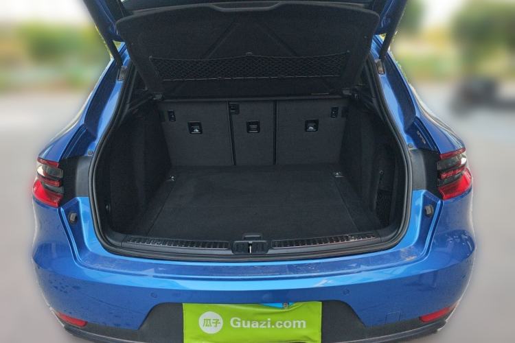 Used Porsche Macan 2017 Macan 2.0T Trunk