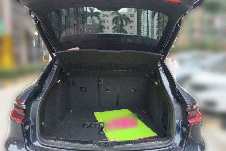 Used Porsche Macan 2017 Macan 2.0T Trunk