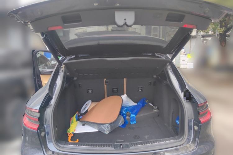 Used Porsche Macan 2017 Macan 2.0T Trunk