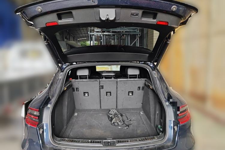 Used Porsche Macan 2017 Macan 2.0T Trunk