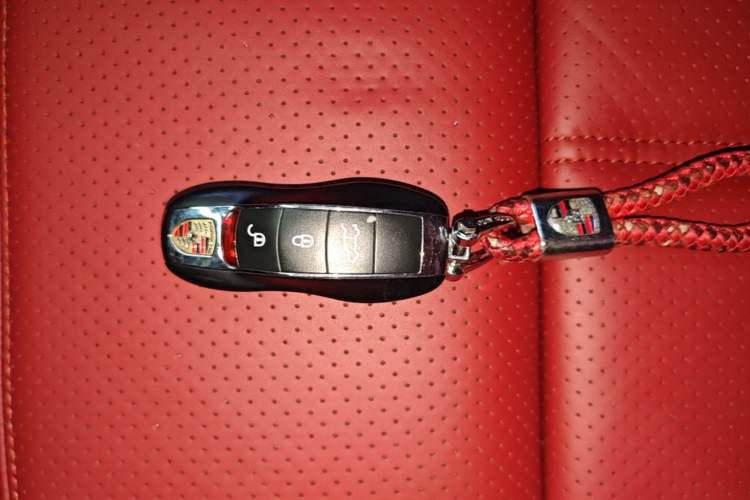 Used Porsche Macan 2017 Macan 2.0T Vehicle Key