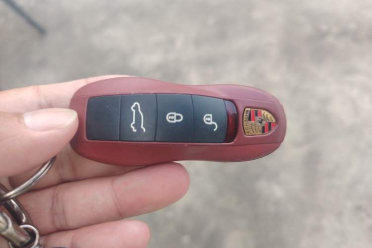 Used Porsche Macan 2017 Macan 2.0T Vehicle Key