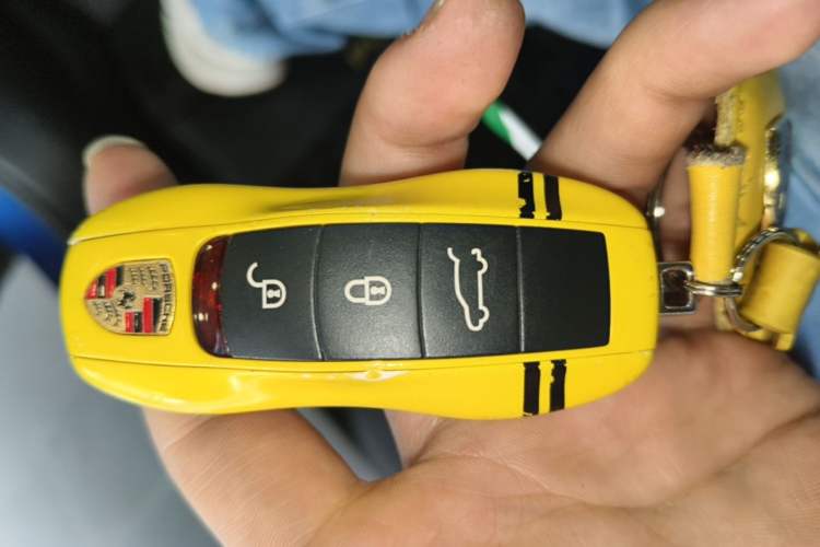 Used Porsche Macan 2017 Macan S 3.0T Vehicle Key