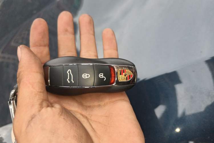 Used Porsche Macan 2017 Macan 2.0T Vehicle Key