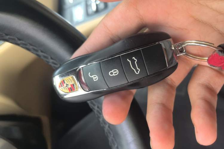 Used Porsche Macan 2017 Macan 2.0T Vehicle Key