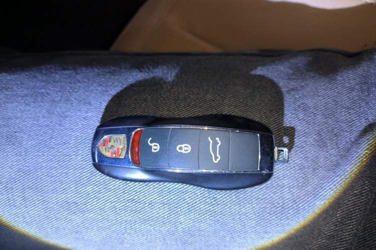 Used Porsche Macan 2017 Macan 2.0T Vehicle Key