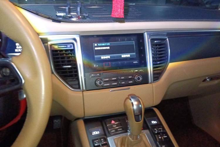 Used Porsche Macan 2017 Macan 2.0T Audio And AC Panel