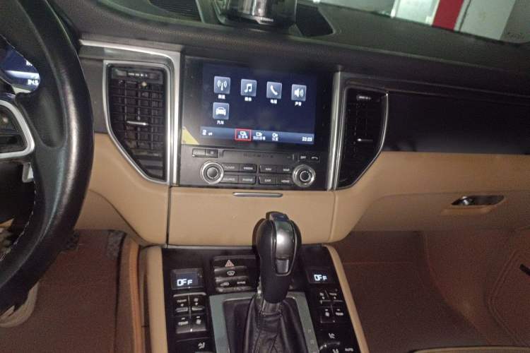 Used Porsche Macan 2017 Macan 2.0T Audio And AC Panel