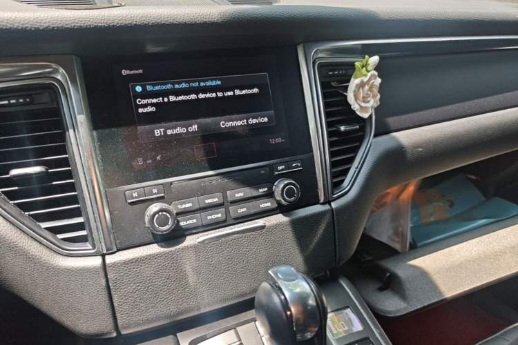 Used Porsche Macan 2017 Macan 2.0T Audio And AC Panel