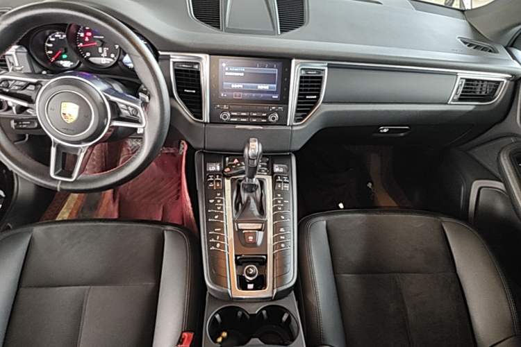 Used Porsche Macan 2017 Macan 2.0T Audio And AC Panel