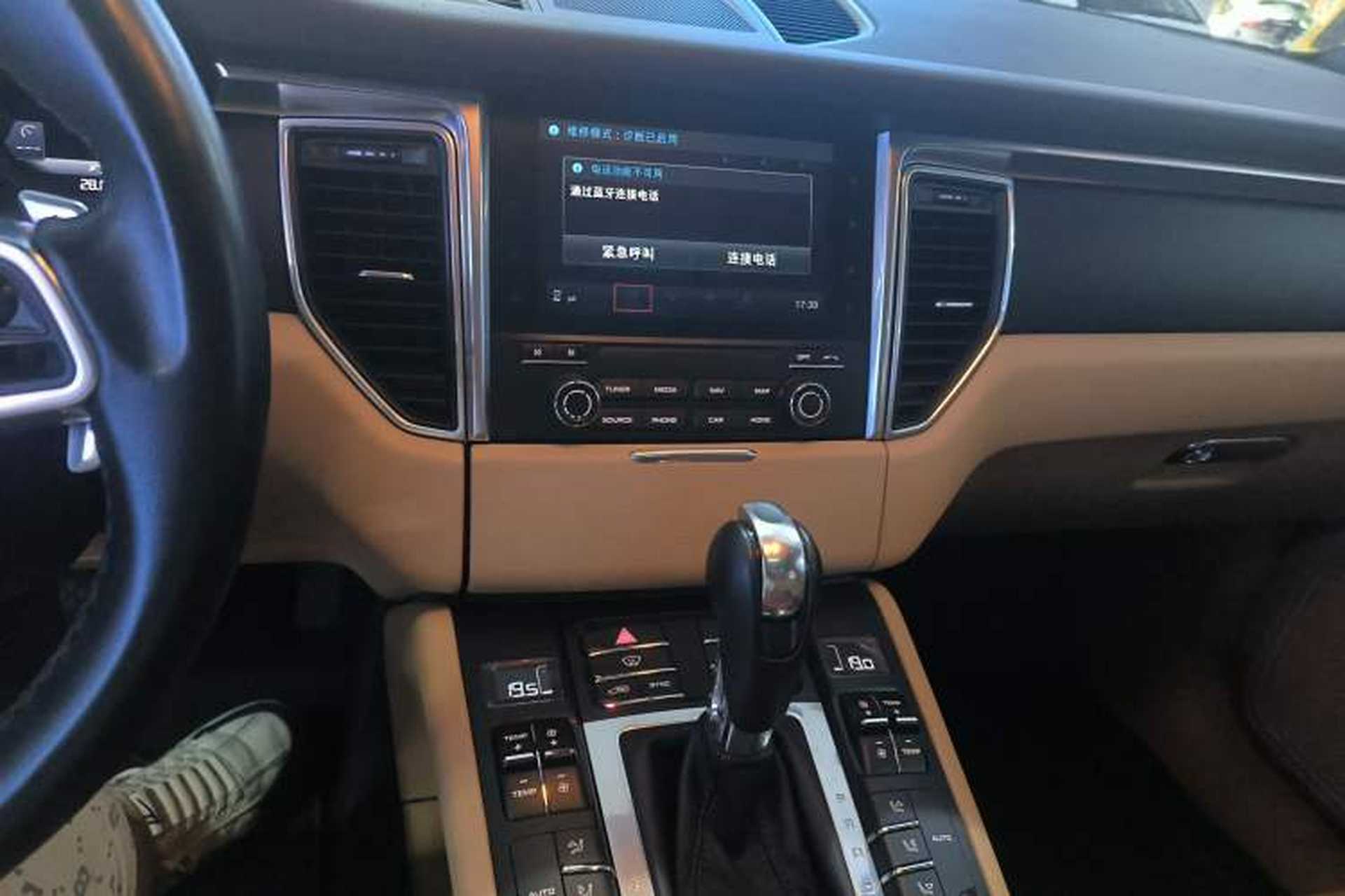 Used Porsche Macan 2017 Macan 2.0T Audio And AC Panel