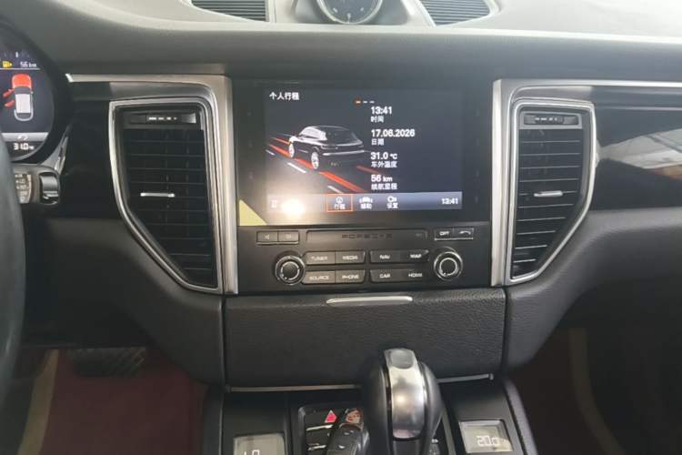 Used Porsche Macan 2017 Macan S 3.0T Audio And AC Panel