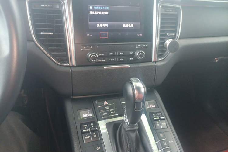 Used Porsche Macan 2017 Macan 2.0T Audio And AC Panel