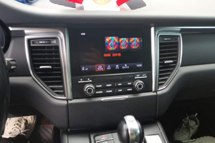 Used Porsche Macan 2017 Macan 2.0T Audio And AC Panel