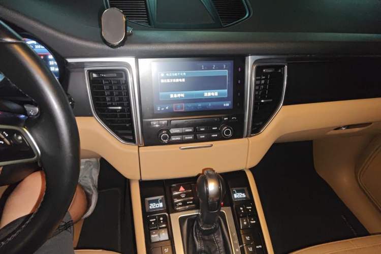 Used Porsche Macan 2017 Macan 2.0T Audio And AC Panel