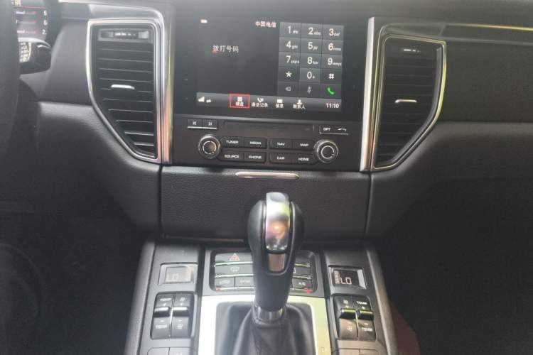 Used Porsche Macan 2017 Macan 2.0T Audio And AC Panel