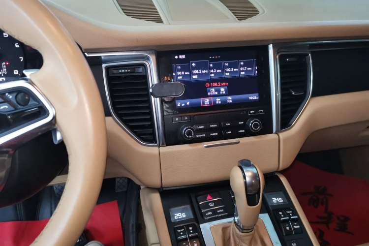 Used Porsche Macan 2017 Macan 2.0T Audio And AC Panel