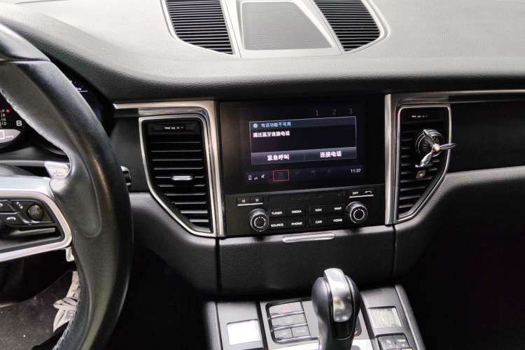 Used Porsche Macan 2017 Macan 2.0T Audio And AC Panel