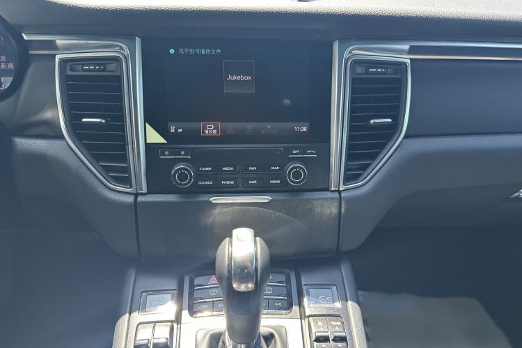 Used Porsche Macan 2017 Macan 2.0T Audio And AC Panel