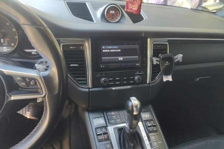 Used Porsche Macan 2017 Macan 2.0T Audio And AC Panel