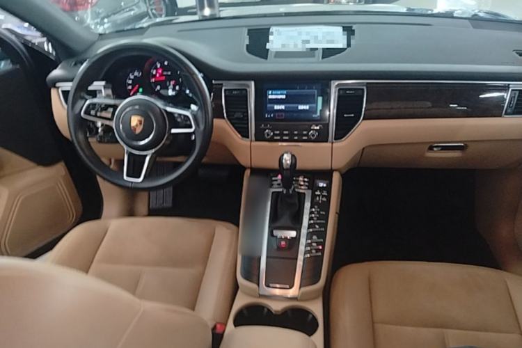 Used Porsche Macan 2017 Macan 2.0T Center Console