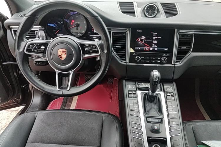 Used Porsche Macan 2017 Macan S 3.0T Center Console