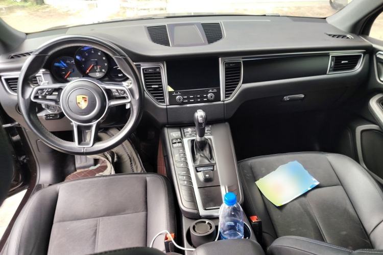 Used Porsche Macan 2017 Macan 2.0T Center Console
