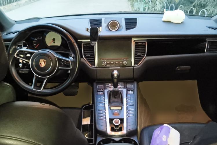 Used Porsche Macan 2017 Macan S 3.0T Center Console