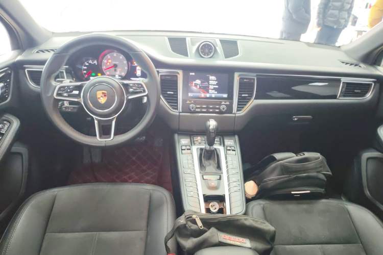 Used Porsche Macan 2017 Macan S 3.0T Center Console