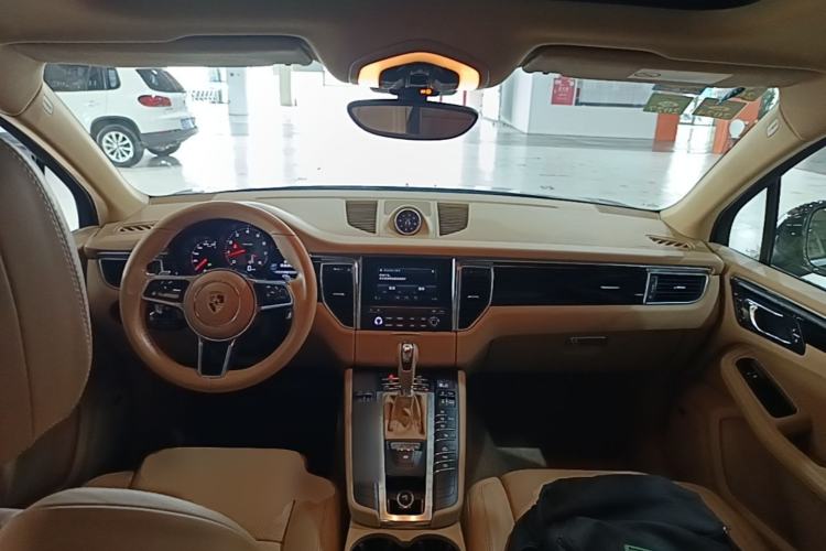 Used Porsche Macan 2017 Macan S 3.0T Center Console