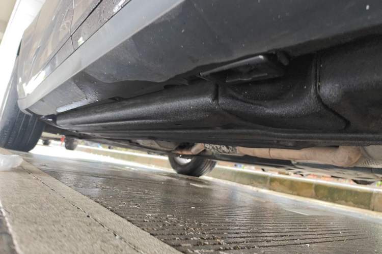 Used Porsche Macan 2017 Macan 2.0T Chassis Rear Left