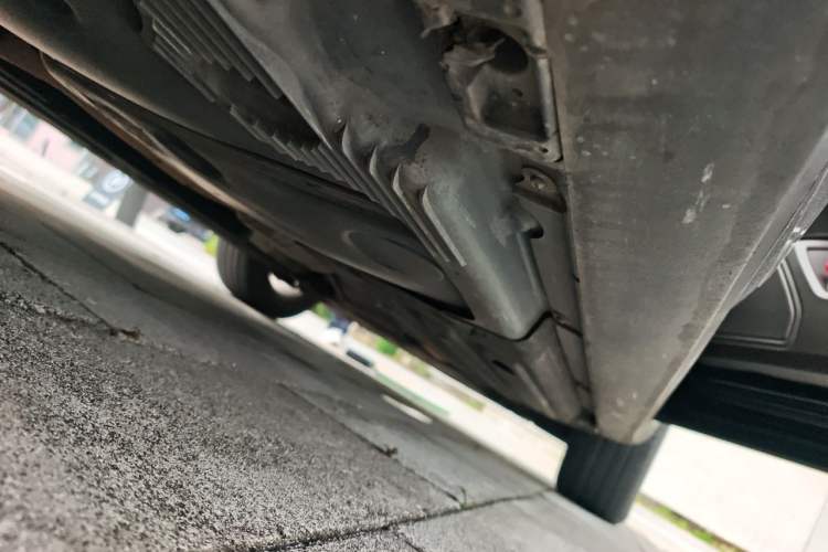 Used Porsche Macan 2017 Macan 2.0T Chassis Rear Right