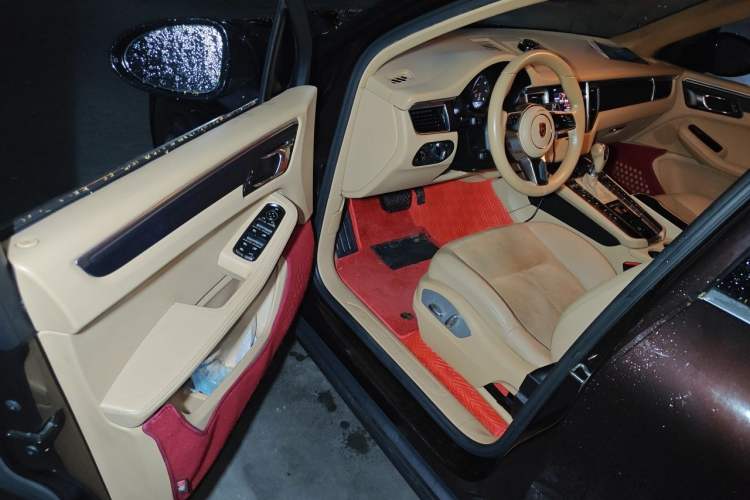 Used Porsche Macan 2017 Macan 2.0T Driver Seat