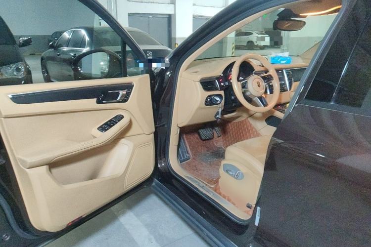 Used Porsche Macan 2017 Macan 2.0T Driver Seat