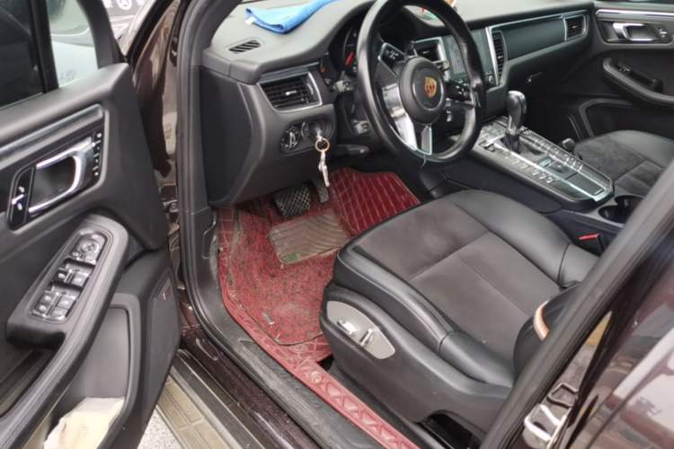 Used Porsche Macan 2017 Macan 2.0T Driver Seat