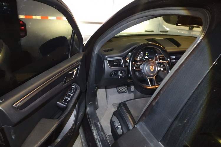 Used Porsche Macan 2017 Macan 2.0T Driver Seat