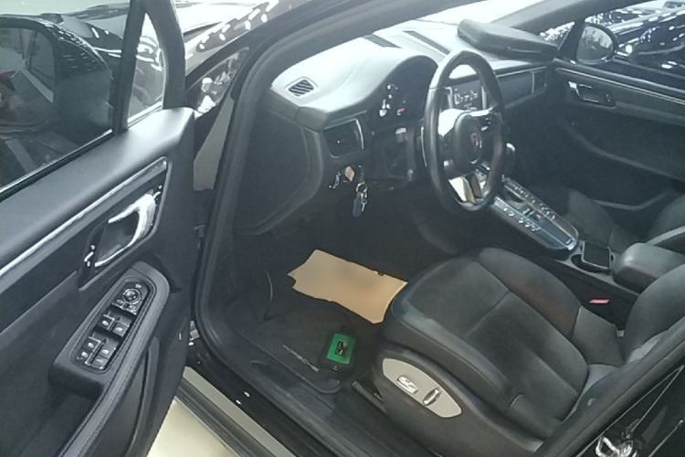 Used Porsche Macan 2017 Macan 2.0T Driver Seat