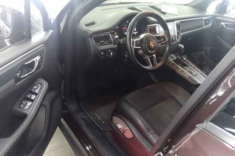 Used Porsche Macan 2017 Macan 2.0T Driver Seat
