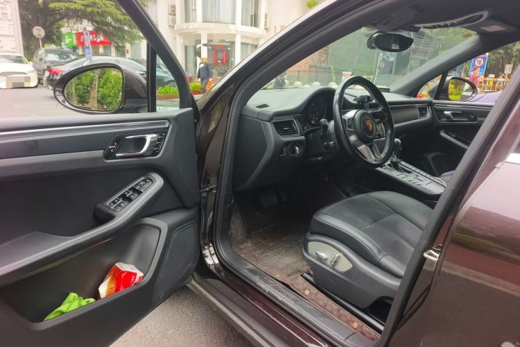 Used Porsche Macan 2017 Macan 2.0T Driver Seat