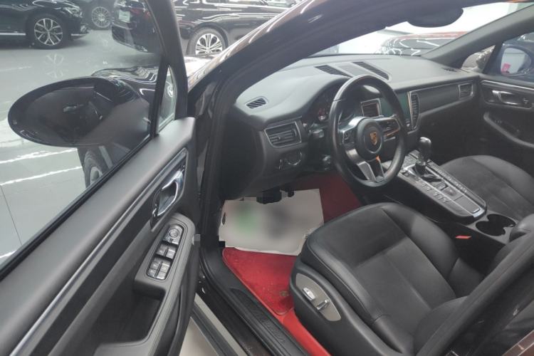 Used Porsche Macan 2017 Macan 2.0T Driver Seat