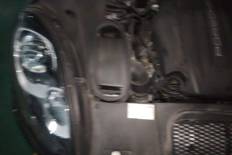 Used Porsche Macan 2017 Macan 2.0T Engine Bay Right