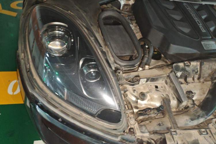 Used Porsche Macan 2017 Macan GTS 3.0T Engine Bay Right