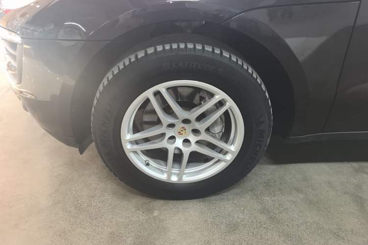 Used Porsche Macan 2017 Macan 2.0T Exterior 1