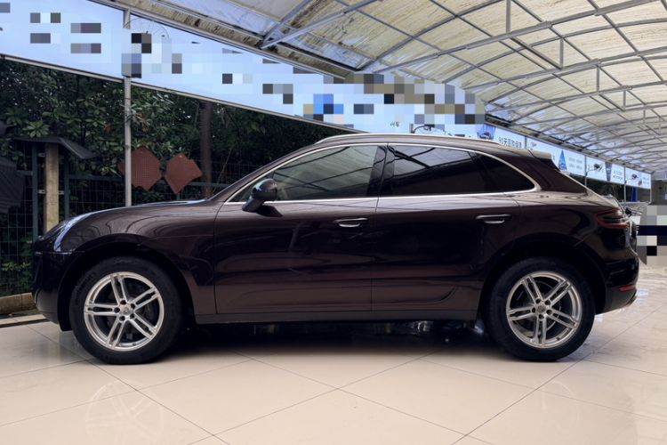 Used Porsche Macan 2017 Macan 2.0T Exterior 2