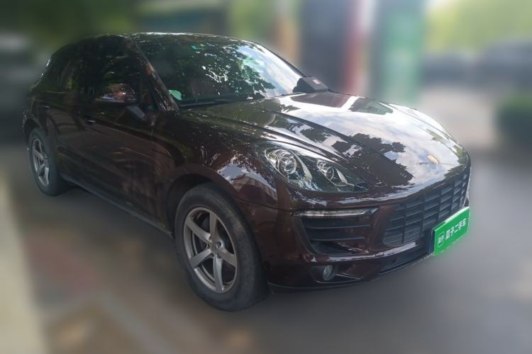 Used Porsche Macan 2017 Macan 2.0T Exterior 2