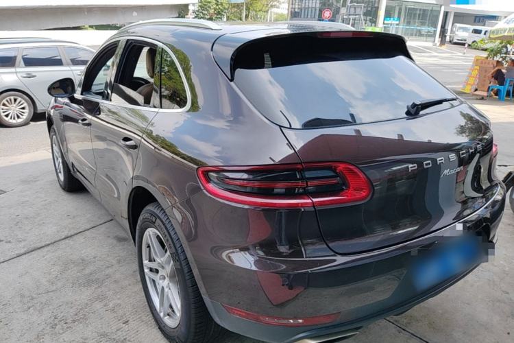 Used Porsche Macan 2017 Macan 2.0T Exterior 2