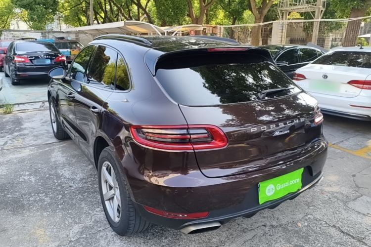 Used Porsche Macan 2017 Macan 2.0T Exterior 2